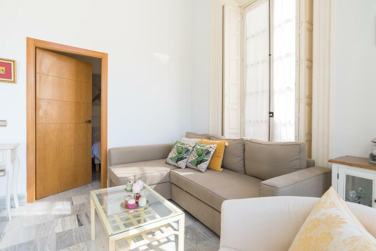Lu&Cia Picasso Apartment มาลากา ภายนอก รูปภาพ